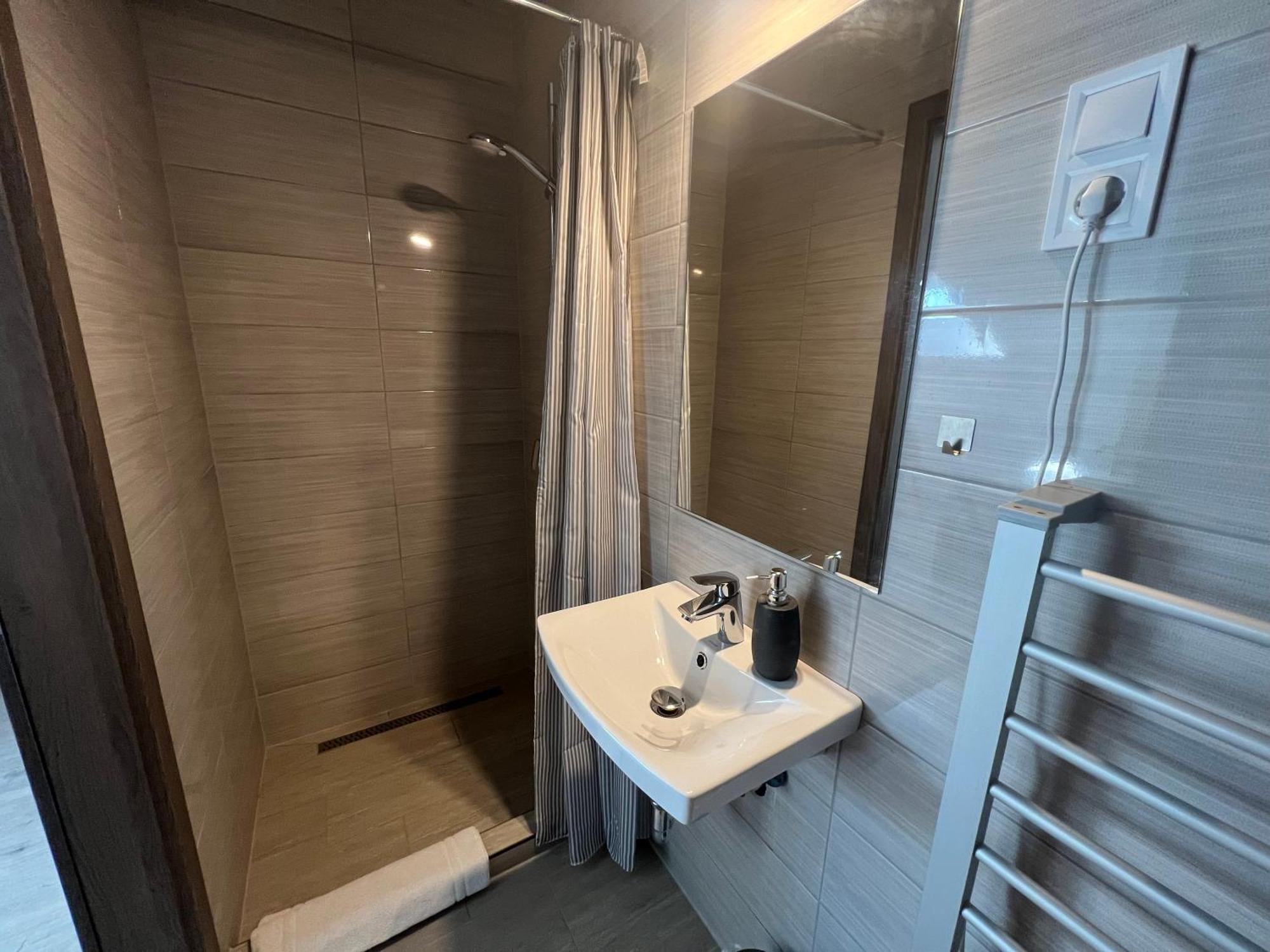 Sophia Apartman Goedoello Esterno foto