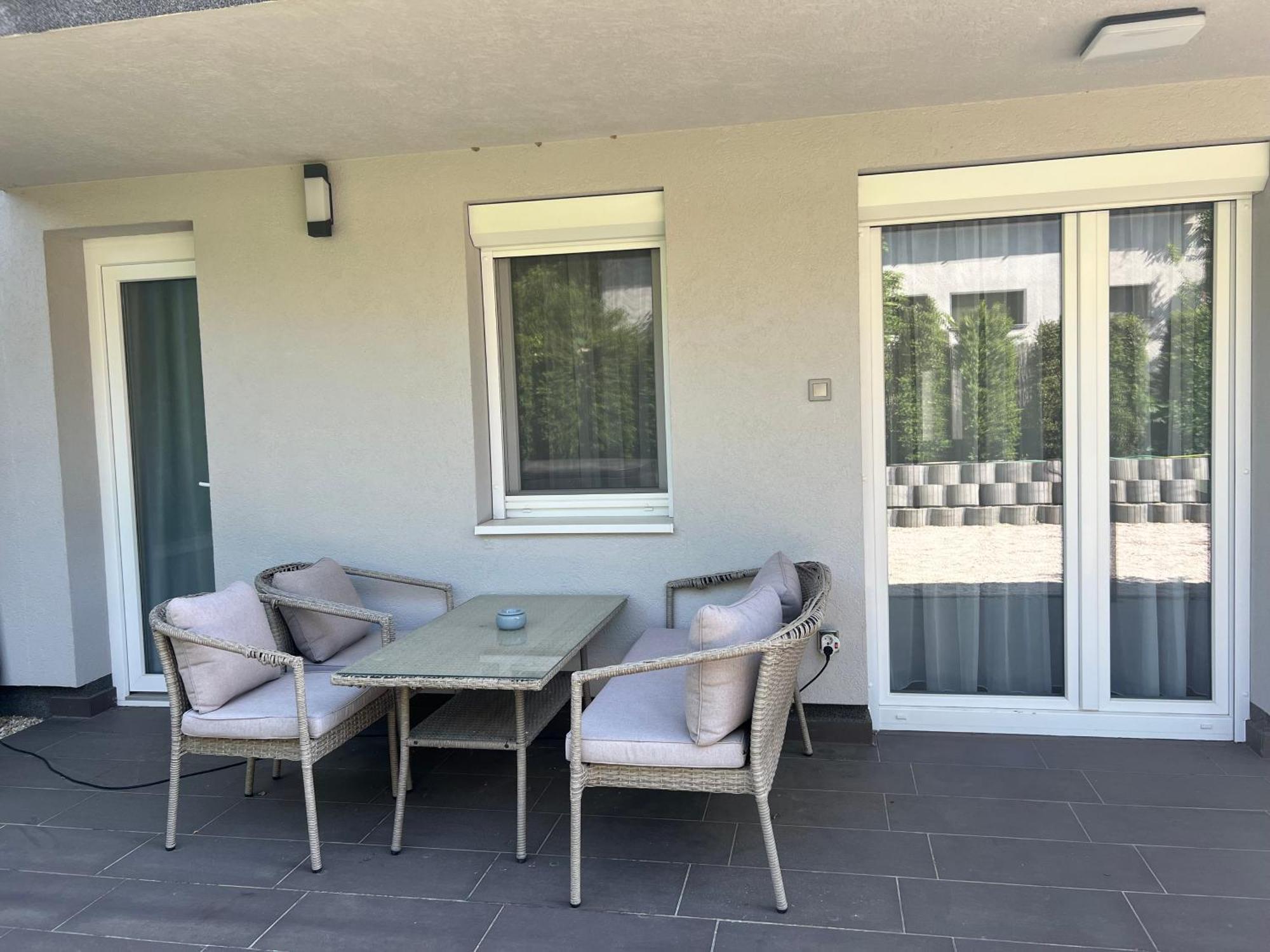 Sophia Apartman Goedoello Esterno foto