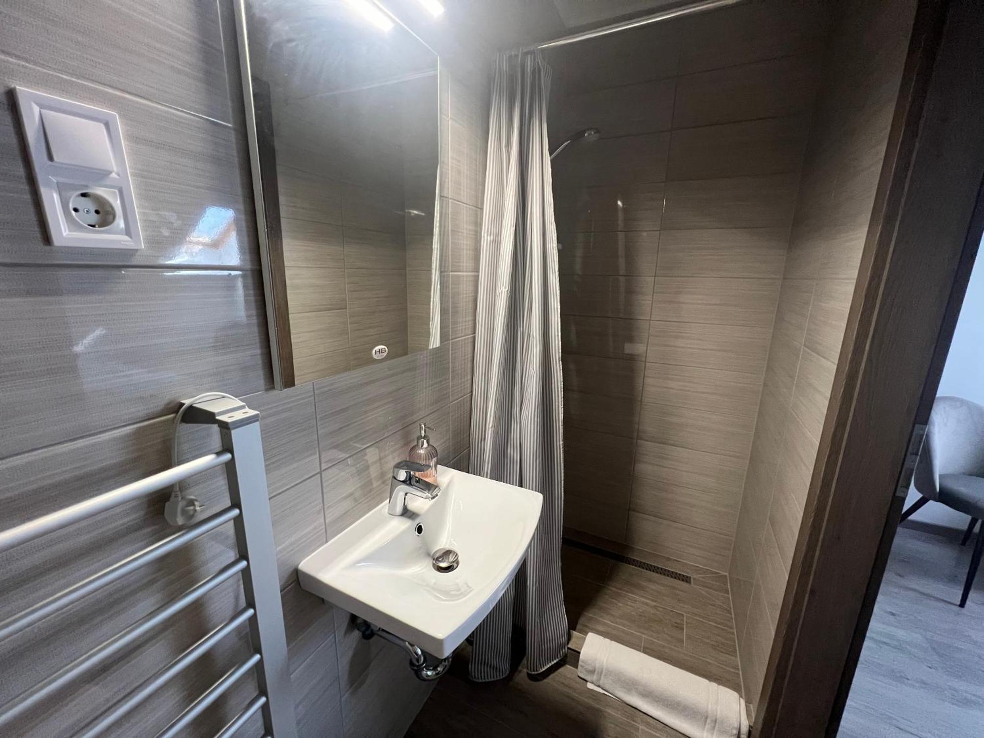 Sophia Apartman Goedoello Esterno foto