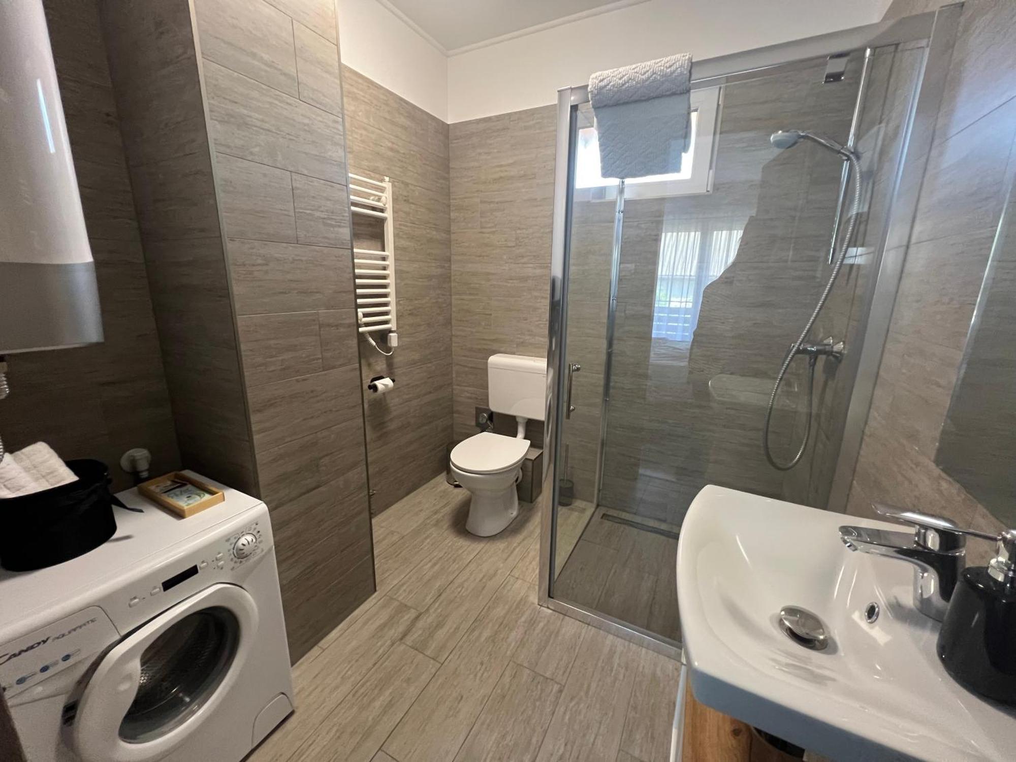 Sophia Apartman Goedoello Esterno foto
