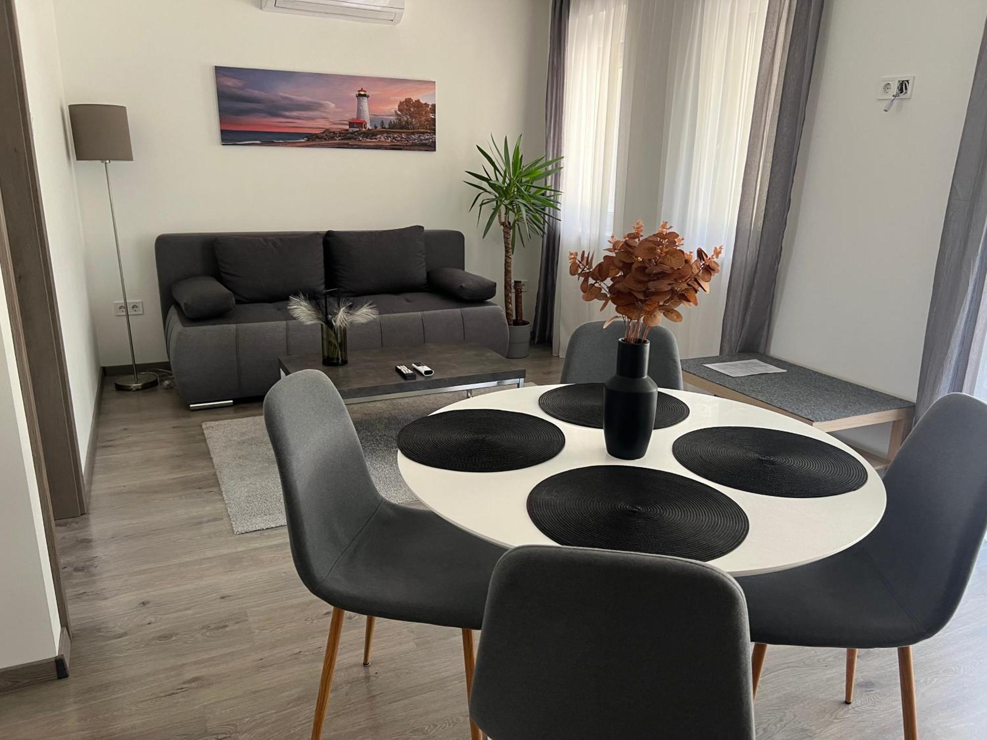 Sophia Apartman Goedoello Esterno foto