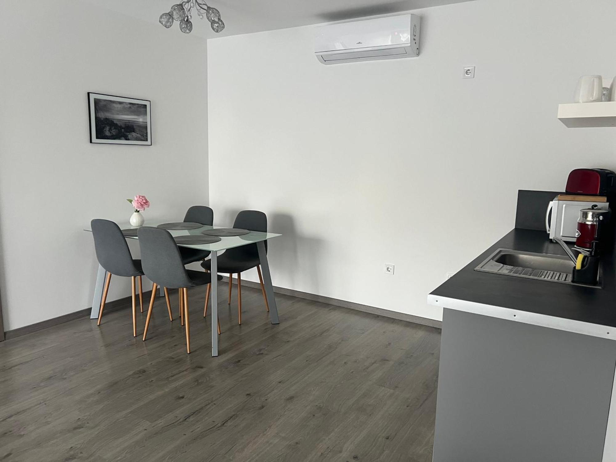 Sophia Apartman Goedoello Esterno foto